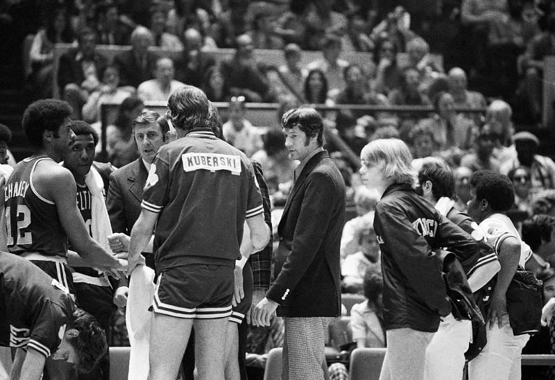 1972-73 Celtics led by Dave Cowens. Picture credits: New York Times