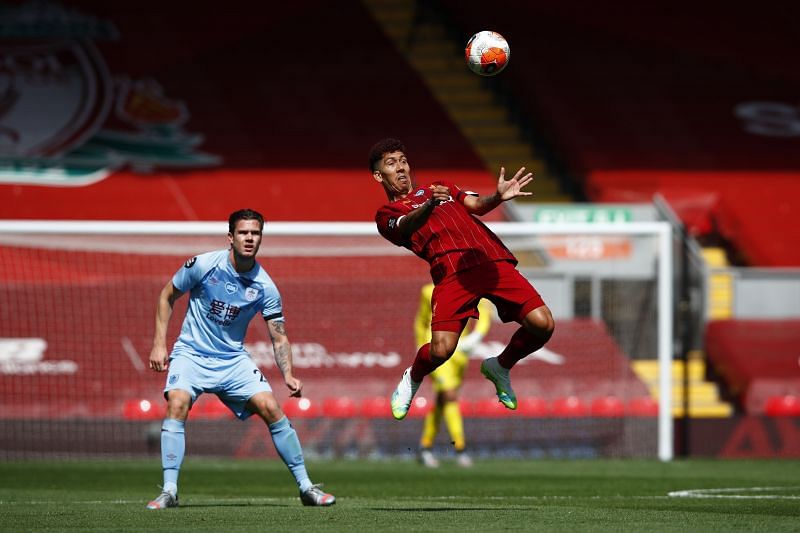 Liverpool striker Roberto Firmino in action