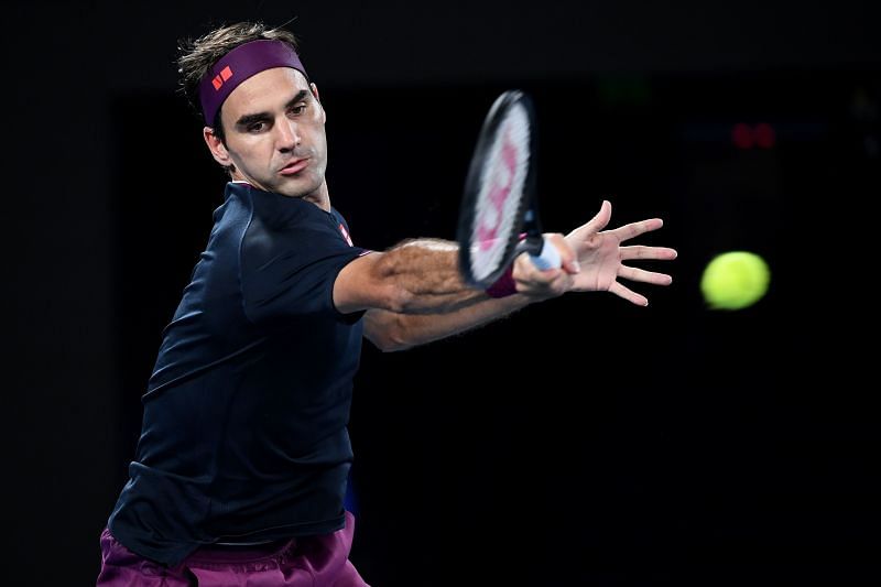 Roger Federer plays a forehand in the 2020 Australian Open semifinal