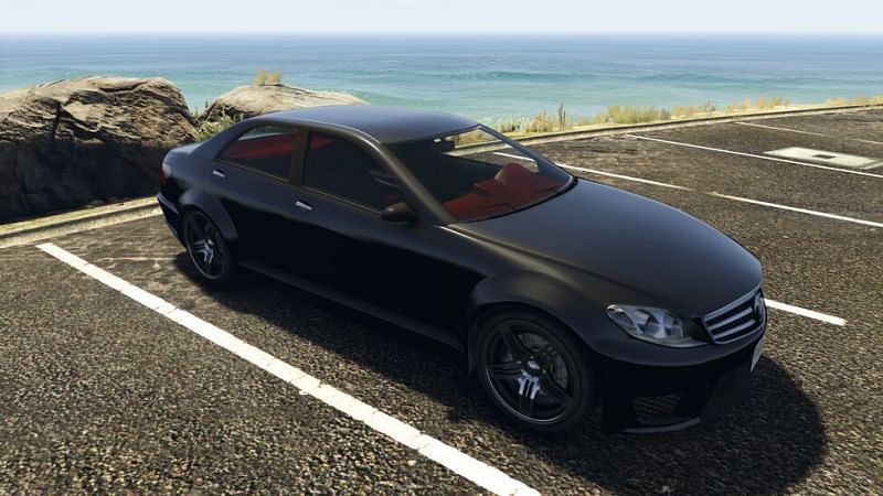 GTA Online: Top 3 fastest sedans in the game
