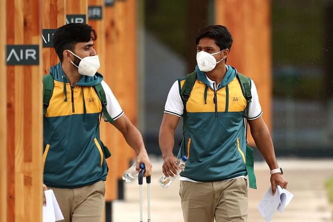 6 Pakistan cricket team players to fly to England on July 3 after testing negative for COVID-19 again