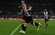 Newcastle United's Matty Longstaff celebrates his goal against Manchester United