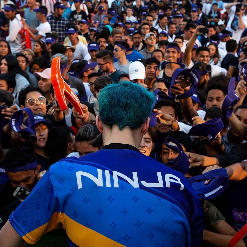 Ninja, with his sea of fans (Image Credits: The Verge)