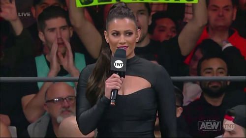 Dasha reveals the difference backstage between WWE and AEW