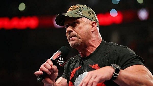 6 फुट 1 इंच के पूर्व सुपरस्टार ने WWE दिग्गज स्टोन कोल्ड के सैगमेंट की गलतियों को लेकर खुलासा किया