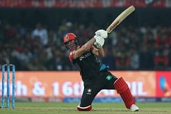 'Very happy to be back in the RCB family'- AB de Villiers upon reaching Dubai