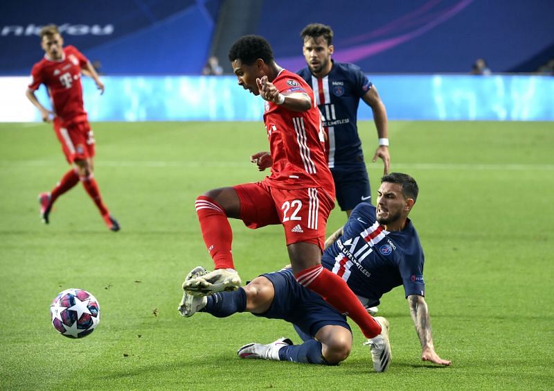 Leandro Paredes of Paris Saint-Germain tackles Serge Gnabry&nbsp;