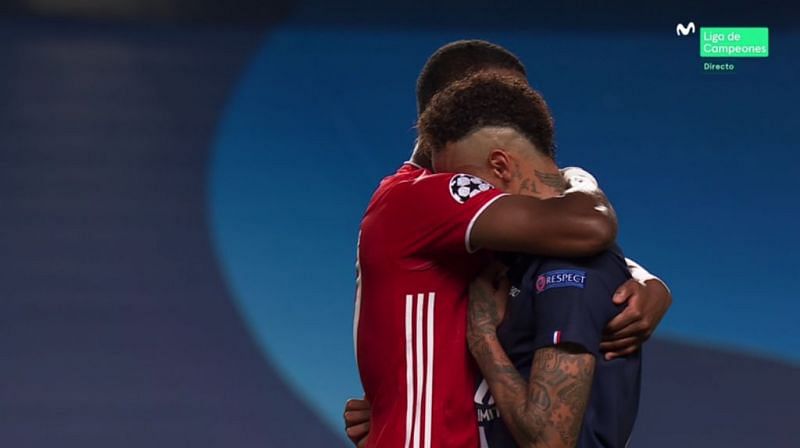 Alaba consoled Neymar at the end of the game. Image Credits: BeSoccer.com