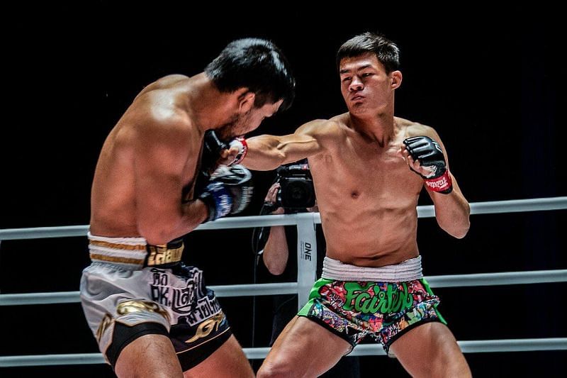Saemapetch Fairtex&nbsp;of Thailand outscored veteran countryman&nbsp;Rodlek PK.Saenchaimuaythaigym&nbsp;to win by a slight points margin after three rounds and advance to the ONE Bantamweight Muay Thai Tournament Final