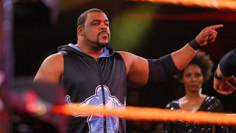 Keith Lee sent a message to one of WWE&#039;s top dogs in his RAW debut