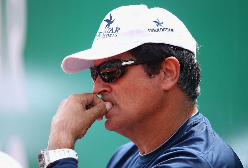 Toni Nadal watches nephew Rafael Nadal at the 2014 Monte Carlo Masters