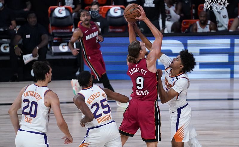 The Phoenix Suns defeated the Miami Heat to get them their fifth straight win in the NBA bubble.