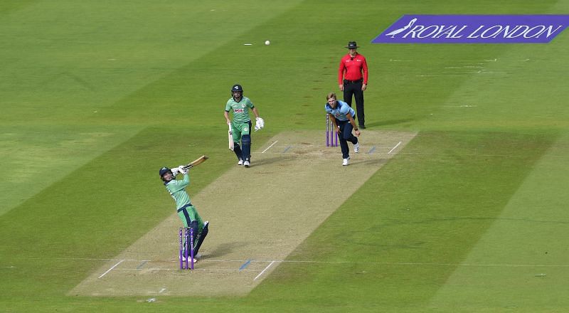 Ireland&#039;s Curtis Campher took David Willey to the cleaners.