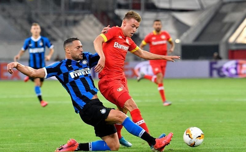 Inter Milan beat Bayer Leverkusen to book a place in the Europa League semifinals.