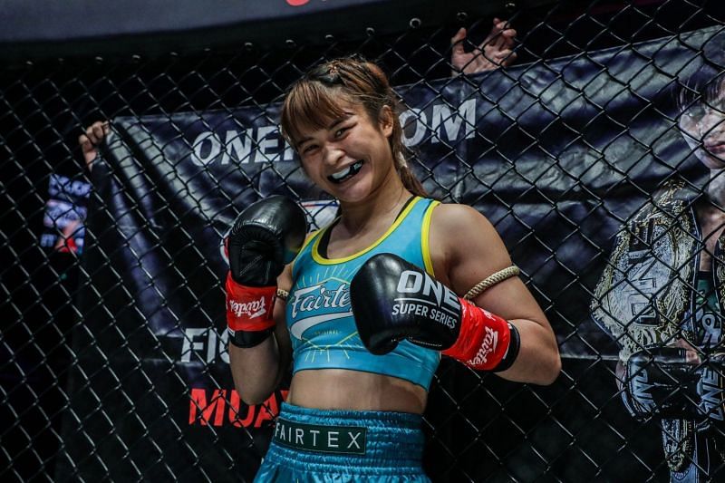 Stamp Fairtex&nbsp;is adamant about keeping her World Title in where she believes to be its rightful location