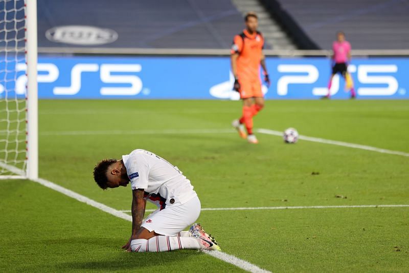 Despite flashes of individual brilliance with his dribbling, PSG&#039;s Neymar struggled with finishing throughout the game