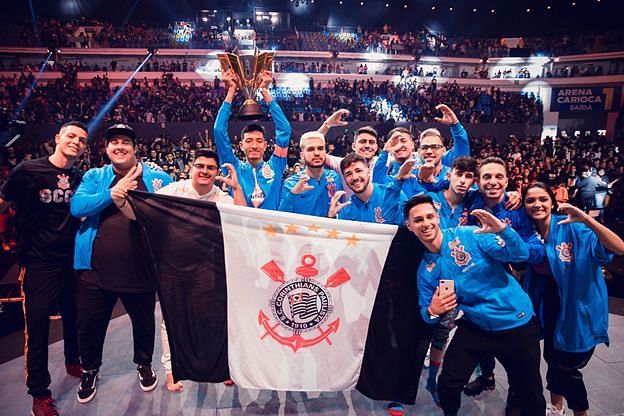 Team Corinthians after winning the Free Fire World Series 2019 (Image Credits: TalkEsport)