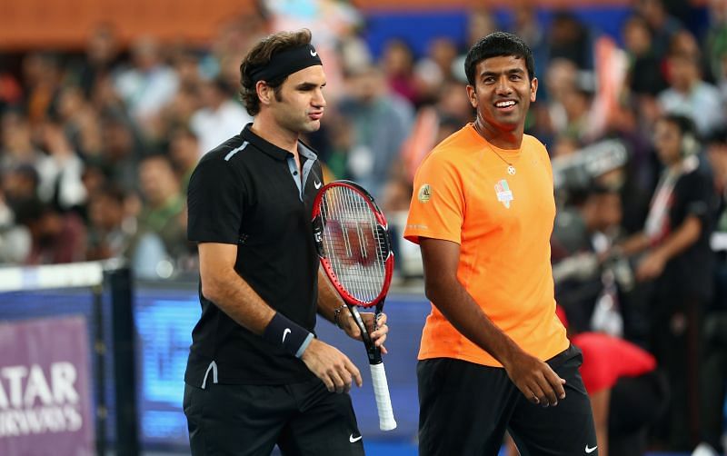 Roger Federer and Rohan Bopanna defeated Lleyton Hewitt and Nick Kyrgios in New Delhi