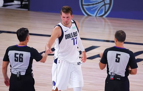 Dallas Mavericks v Los Angeles Clippers - Game One