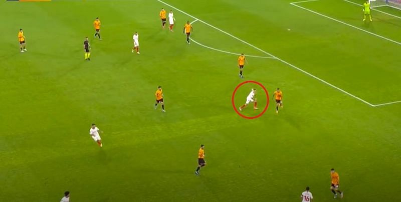Sevilla vs Wolves, UEFA Europa League Quarter final - Ocampos playing as an inside forward to make space for Jesus Navas out wide.