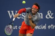 Milos Raonic serves at 2020 W&S Open