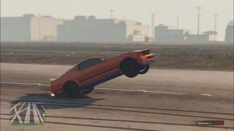 The Dominator doing a wheelie (Image credits: ESBBassBoosted, Youtube)