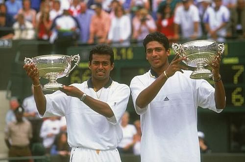 Leander Paes and Mahesh Bhupathi rose to the No.1 ranking in men's doubles