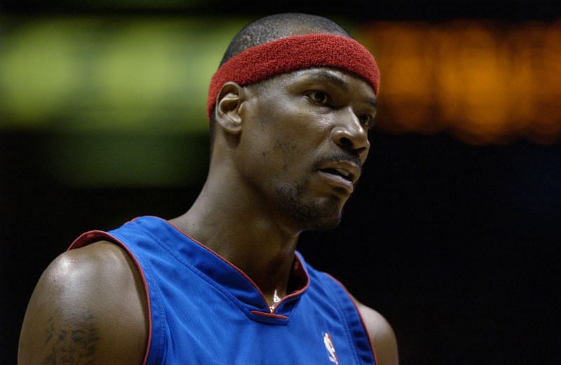 Clifford Robinson of the 2003 Pistons