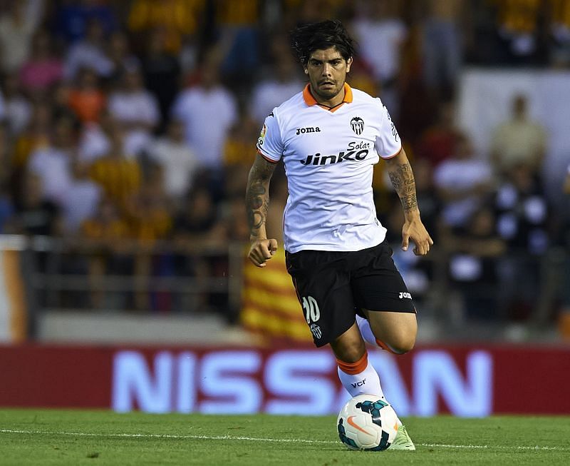 Banega was purchased by Valencia in 2008