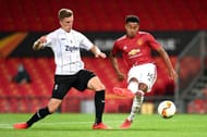 Jess Lingard scores versus LASK for Manchester United.