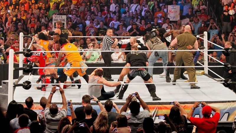Seth Rollins vs. Dean Ambrose at WWE SummerSlam 2014