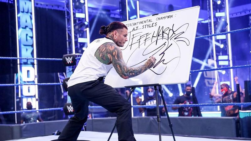 Did Jeff Hardy sign a new contract?