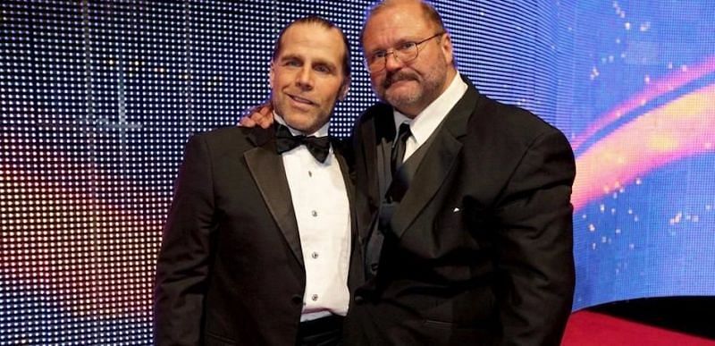 Arn Anderson talked about WWE removing certain fan signs