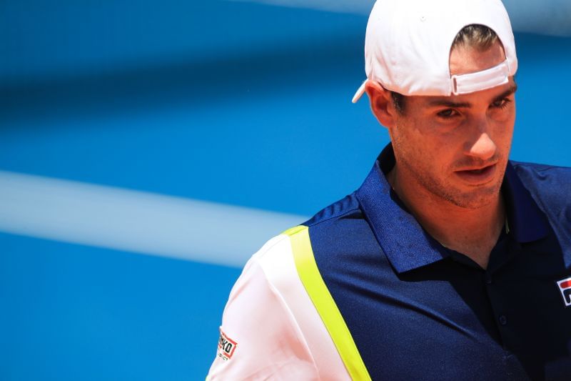 John Isner leads Herbert Hurkacz in the H2H