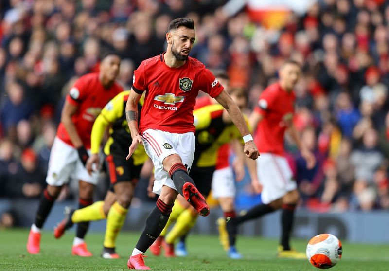 Bruno Fernandes takes a penalty for Manchester United