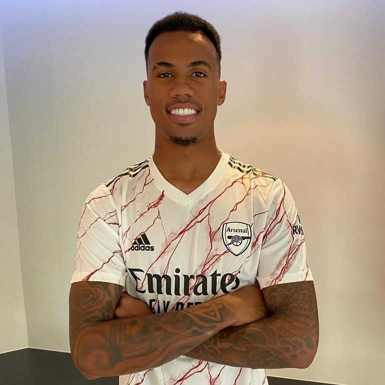 Arsenal has announced the signing of Gabriel Magalh&atilde;es.
