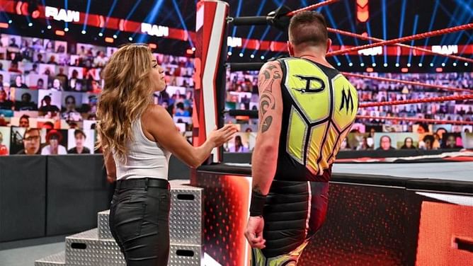 WWE Raw में दिग्गज की बेटी ने अपने भाई को जड़ा करारा थप्पड़, रोमांटिक स्टोरीलाइन की हुई शुरूआत?