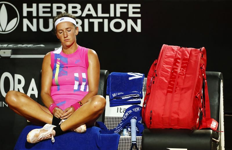 Victoria Azarenka blew Sofia Kenin off the court