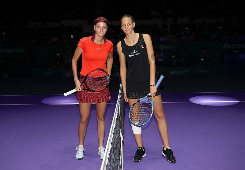 Petra Kvitova (L) and Karolina Pliskova