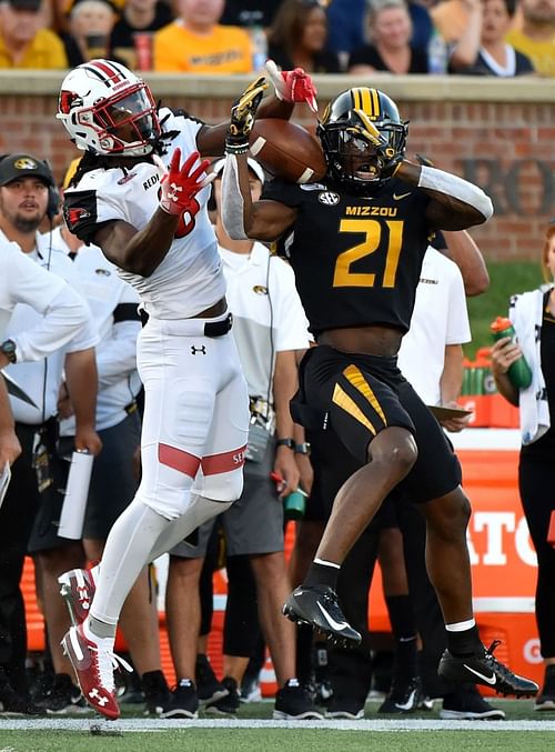 SEMO WR Kristian Wilkerson (left)