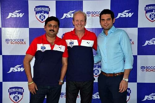 Mandar Tamhane (left) with John Kila (center) and Mustafa Ghouse (right).