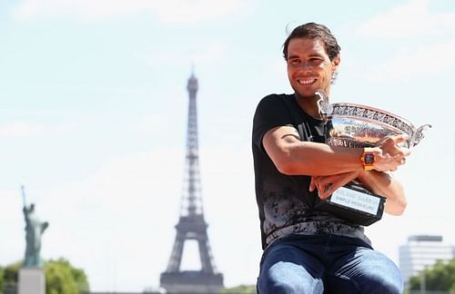 Rafael Nadal with the 2017 French Open trophy