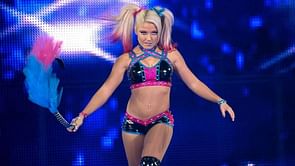 Alexa Bliss wants to face Trish Stratus at WWE Evolution II