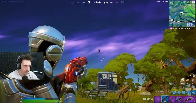 Fortnite Season 4 &#039;Stark Bots&#039; (Image Credits: Lazarbeam)