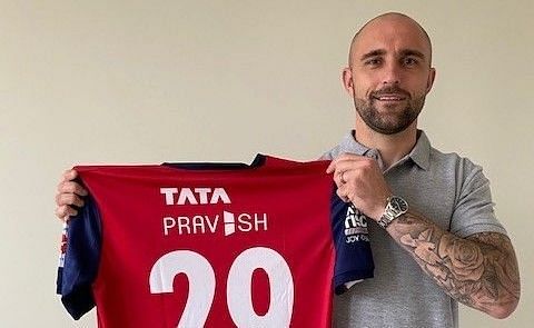 Peter Hartley will don the No.29 shirt for Jamshedpur FC.