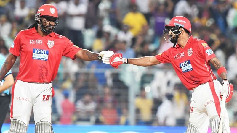 Chris Gayle and KL Rahul (R) (Image Credits: DNA India)