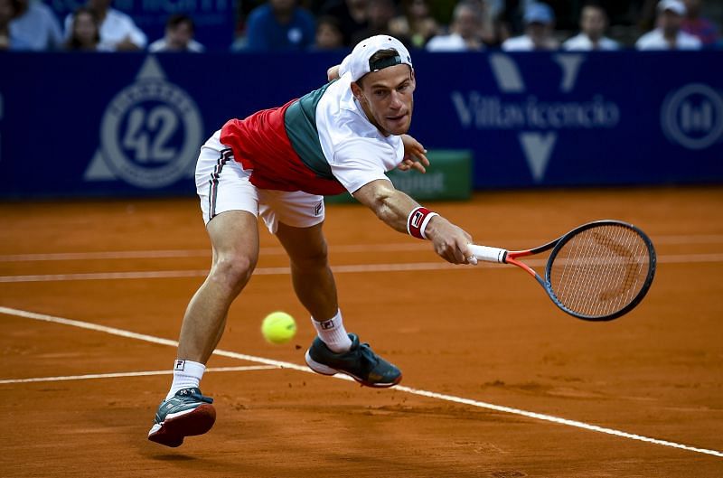 Diego Schwartzman hits a volley