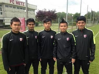 Anirudh Thapa, Prosenjit Chakraborty, Jerry Lalrinzuala, Baoringdao Bodo and Bedashwor Singh at FC Metz. Anirudh Thapa, Prosenjit Chakraborty, Jerry Lalrinzuala, Baoringdao Bodo and Bedashwor Singh at FC Metz.