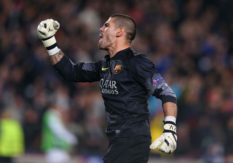 Barcelona keeper Victor Valdes in action in the UCL