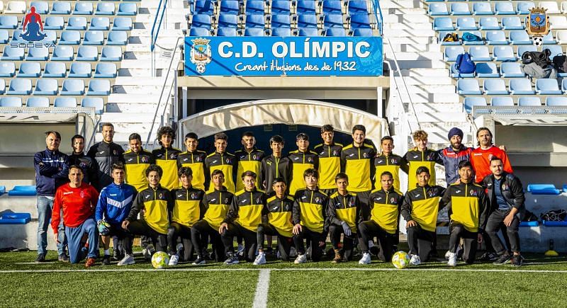 Xativa FC squad (Photo: Sudeva FC)